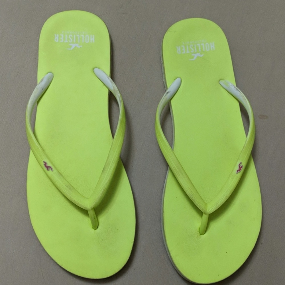 Hollister neon yellow flip flops